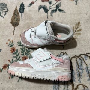 New Balance Kids' 550 White and Pink Shoes 7